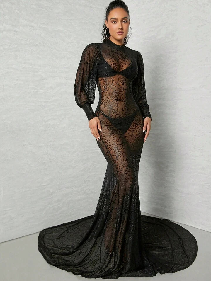 Haute-Style Mermaid Hem Dress in Floral Mesh