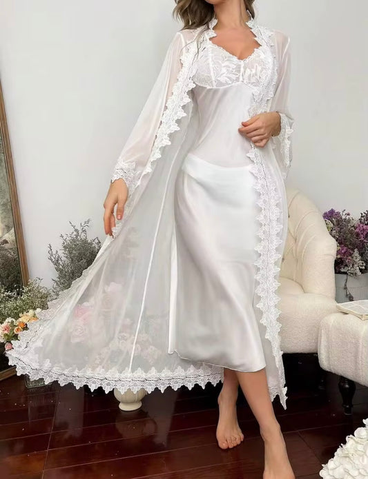 Elegant Lace Robe Set
